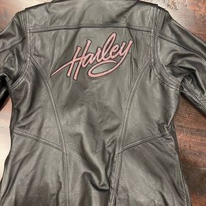 Beautiful leather Harley Davidson motorcycle Jacket.. perfect condition